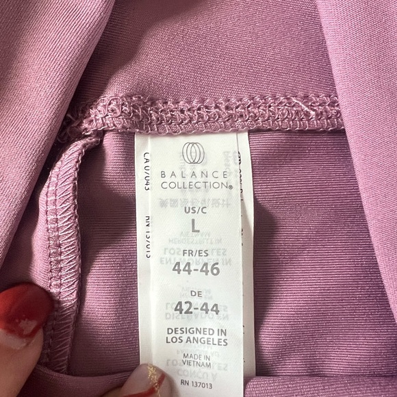 Balance Collection women’s Large biker shorts - Picture 3 of 5